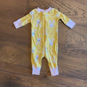 Hanna Andersson 0-6mo zip pajamas one piece